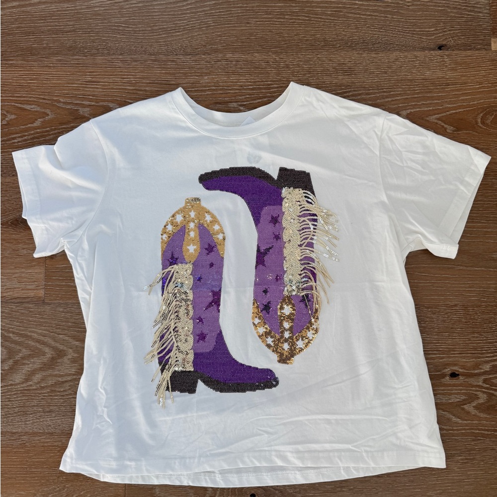 Queen of Sparkles Boots T Shirt
